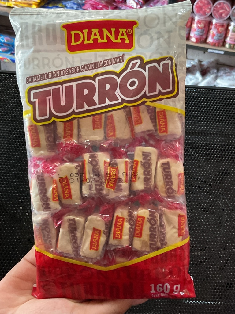 NOUGAT TURRON 1X1X1